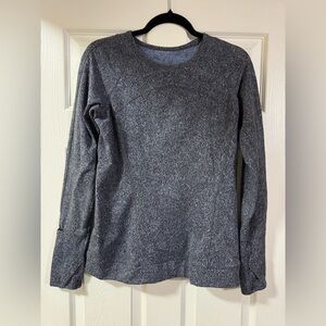 Women’s Lululemon Crewneck long sleeve in Charcoal Heather